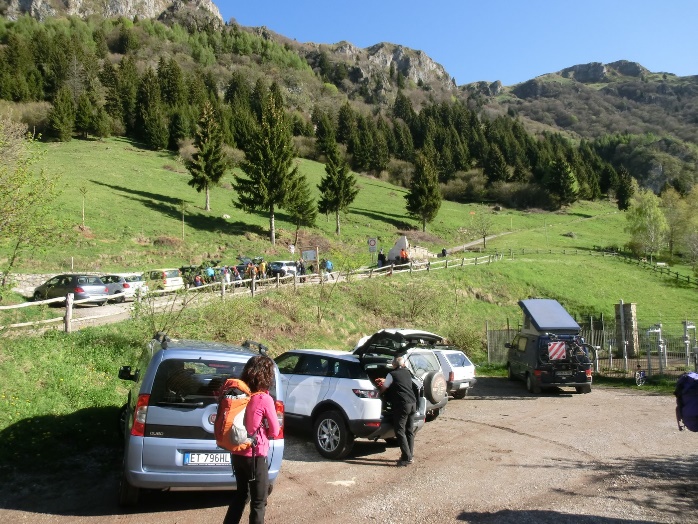 Croce di Marone,  partenza escursione del 24/04/2014