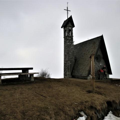   - &copy; G.S. Marinelli, riproduzione vietata.